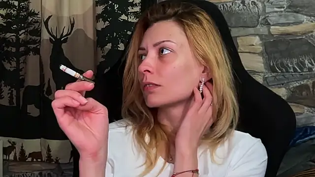 karo123421 - Karo123421's free webcam