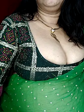 aarna111 - Aarna111's free webcam