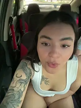 violeta_and_charlie - Violeta_and_Charlie's free webcam - UK Sex Cams