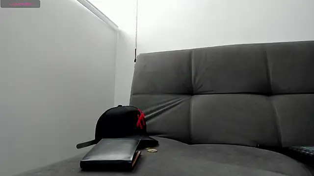 thiago_bigcock_1 (M twink) - show ccum big