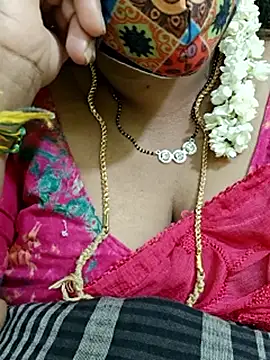 tamil_mithra - Tamil_Mithra's free webcam - UK Sex Cams