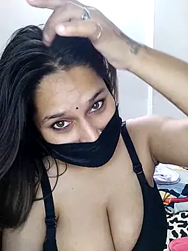 Webcam Model (shilpa-singh)  is live.Free join now!
