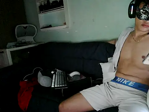 boyhigh1997 - Boyhigh1997's free webcam - UK Sex Cams