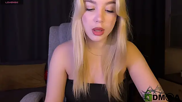 ariashaa - Ariashaa's free webcam - UK Sex Cams