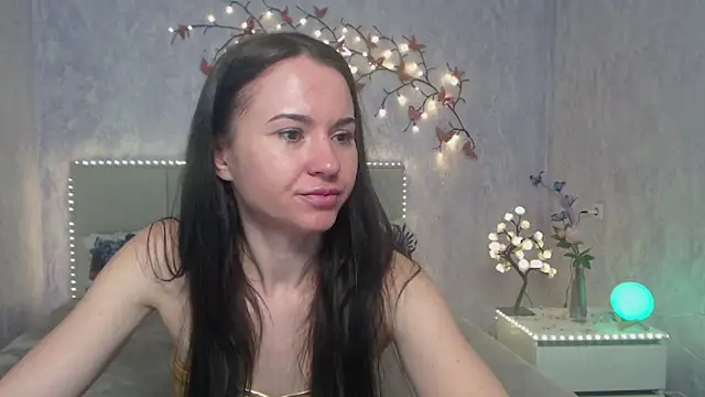 karacriegs - KaraCriegs's free webcam