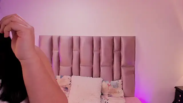 nikybrookss - NikyBrookss's free webcam