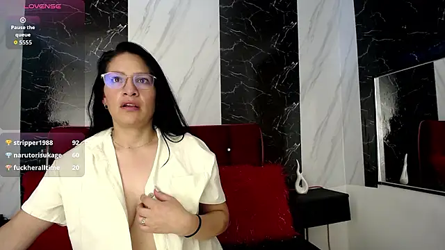 sofiamoreno_ - SofiaMoreno_'s free webcam