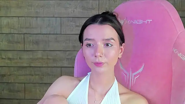 vanessavienne - VanessaVienne's free webcam