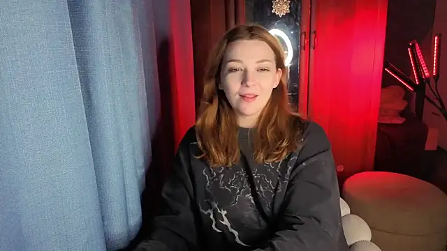 doll_lira - Doll_lira's free webcam