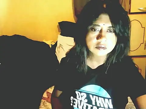 indianpleasures21 - IndianPleasures21's free webcam