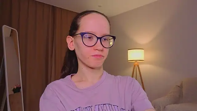 bettybrowni - BettyBrowni's free webcam