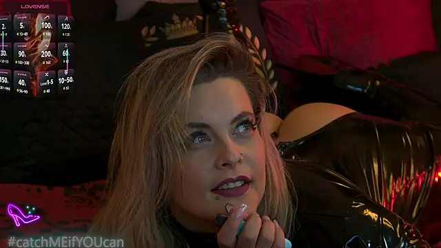 toughvamp_mockinwitch - ToughVamp_MockinWITCH's free webcam