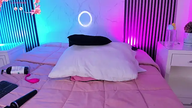 sarahlynn7 - SarahLynn7's free webcam