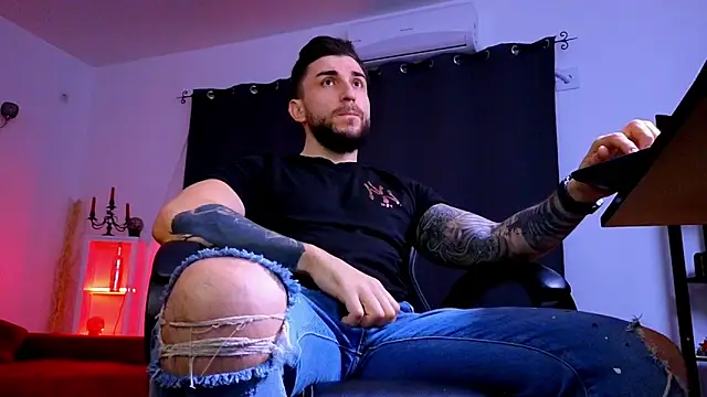 mightyaaron66 (M young) - 𖤐🔥 parTy Time ,House parTy  !  💨𖤐