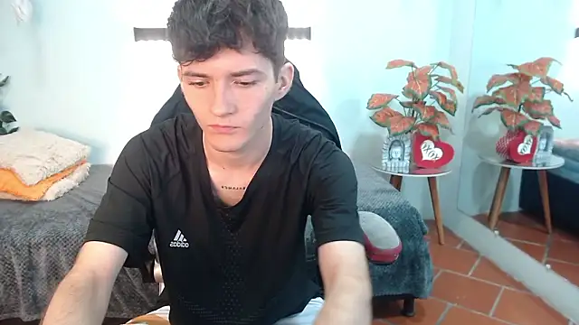 trevor_mob (M twink) - maturbation 10 min + cum