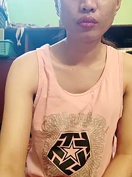 queensoreal (Ask my age) - make me happy ,naked and cum