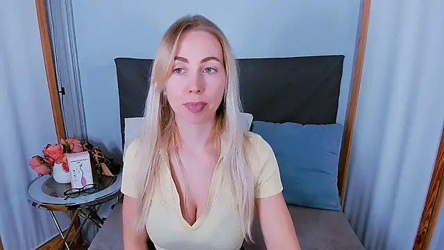 margaritarose (F young) - Oil my boobs