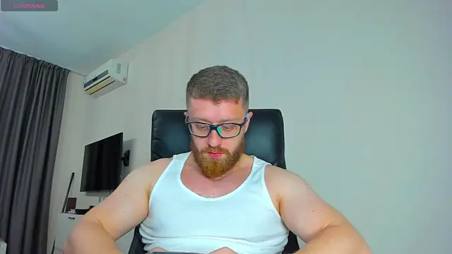 findom_guy (M young) - hard cock