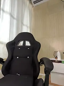 mely_irnow - Mely_Irnow's free webcam