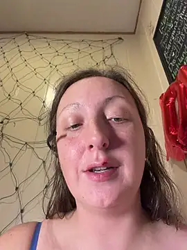 thefishwife - TheFishWife's free webcam