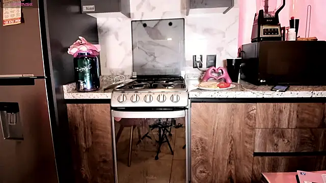 missbratzboobs - Missbratzboobs's free webcam