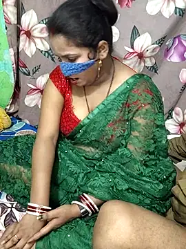 Aditya_sanjna Live Webcam on Stripchat