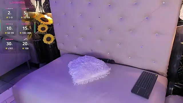 camille_333 - Camille_333's free webcam