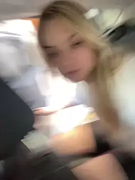 Elnonoykeila77 live sex cam