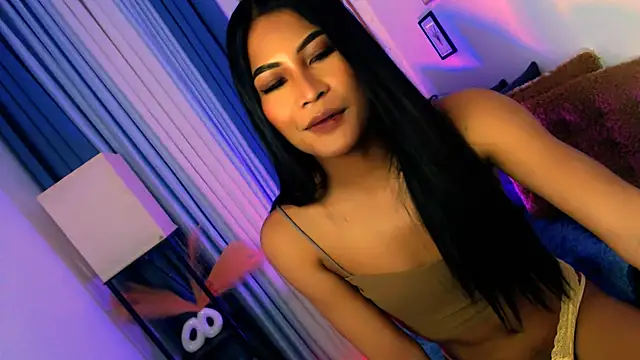 Preview of yourprettybella_ts