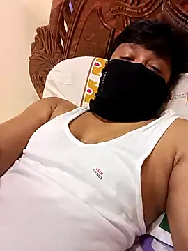 rockyu845 (Ask my age) - To purchase Marcedes Benz Benz