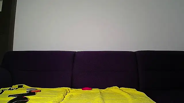 julianna68 (T young) - eat my cum