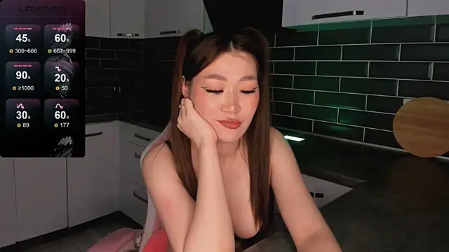 shaiyaminn3 - ShaiyaMinn3's free webcam - UK Sex Cams