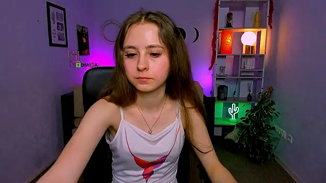 rebecca_smile (G teen) - flash ass