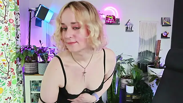 xzoeyryanx (T milf) - #ahegao #american #anal #anal-toys #bisexuals #blondes #blowjob #cam2cam #cei #cock-rating #cuckold #ejaculation #erotic-dance #facesitting #hd #kissing #medium #middle-priced-privates #milfs #mtf #recordable-privates #recordable-publics #sex-toys #small-audience #small-cock #spanking #striptease #tg #titty-fuck #topless #twerk #upskirt #white