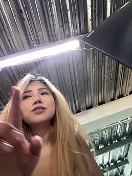 aby_breslin (F teen) - Put a dildo in my pussy 🔥🔥