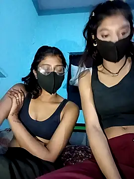 Aaradhya-Rani Live Webcam on Stripchat