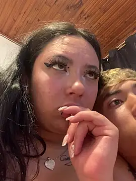 -zoe_jack- - -Zoe_Jack-'s free webcam - UK Sex Cams