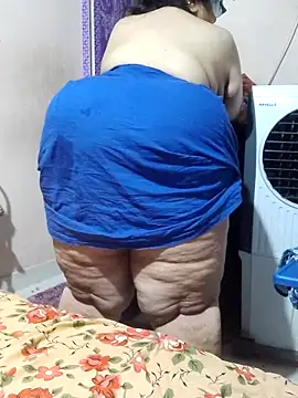 Webcam Model (tamilthanushri)  is live.Free join now!