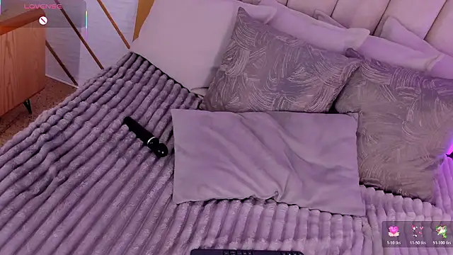 ZaraVesari live sex cam