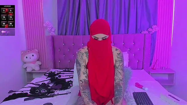 nayla-mouna (F young) - Doggy style+ slap ass X5 😍😋