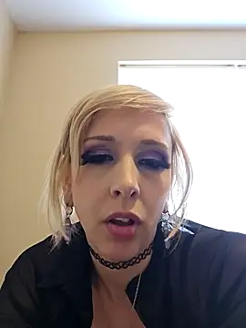 AmethystFoxx webcam