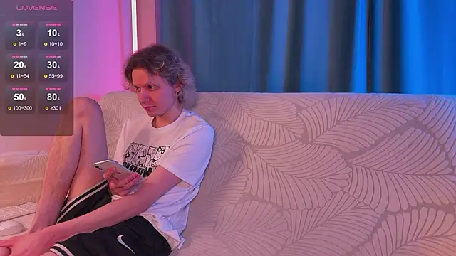 eternaldream_ - EternalDream_'s free webcam - UK Sex Cams