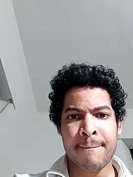 cingonduro - Cingonduro's free webcam - UK Sex Cams