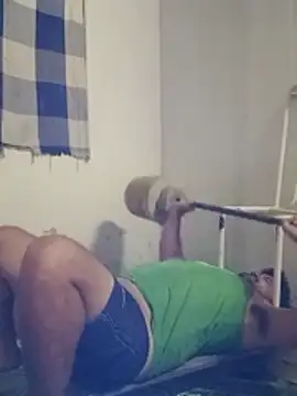 tarra122 - Tarra122's free webcam - UK Sex Cams