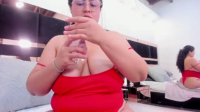 isabellablazee - Isabellablazee's free webcam - UK Sex Cams