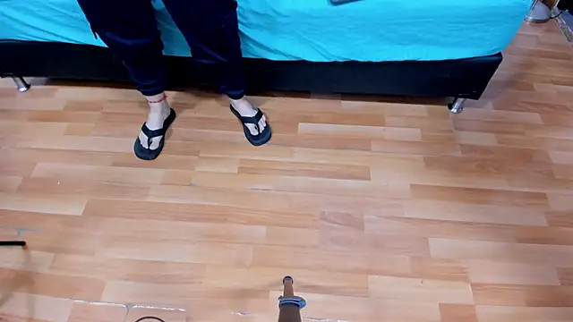 natasha_and_zoe (F milf) - 😱✌️Showing your open ass ✌️😱