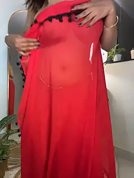 DevineDevilQueen from StripChat is Freechat