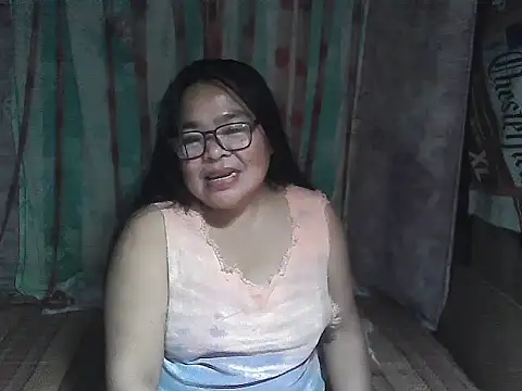 cris_tita - Cris_tita's free webcam - UK Sex Cams