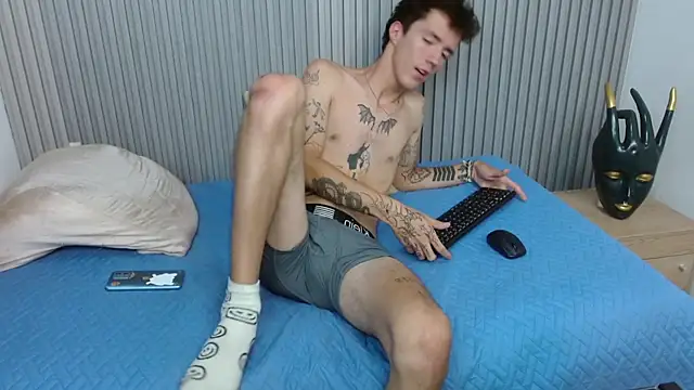 camievan - CamiEvan's free webcam - UK Sex Cams