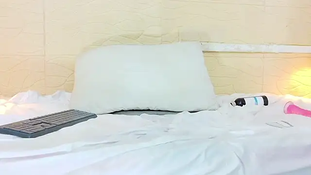 cock_whisperer69_ - Cock_whisperer69_'s free webcam - UK Sex Cams